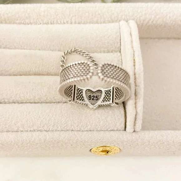 925 Sterling Silver Heart Ring Dangle Chain Ring Modern Ring Band - Picture 8 of 8